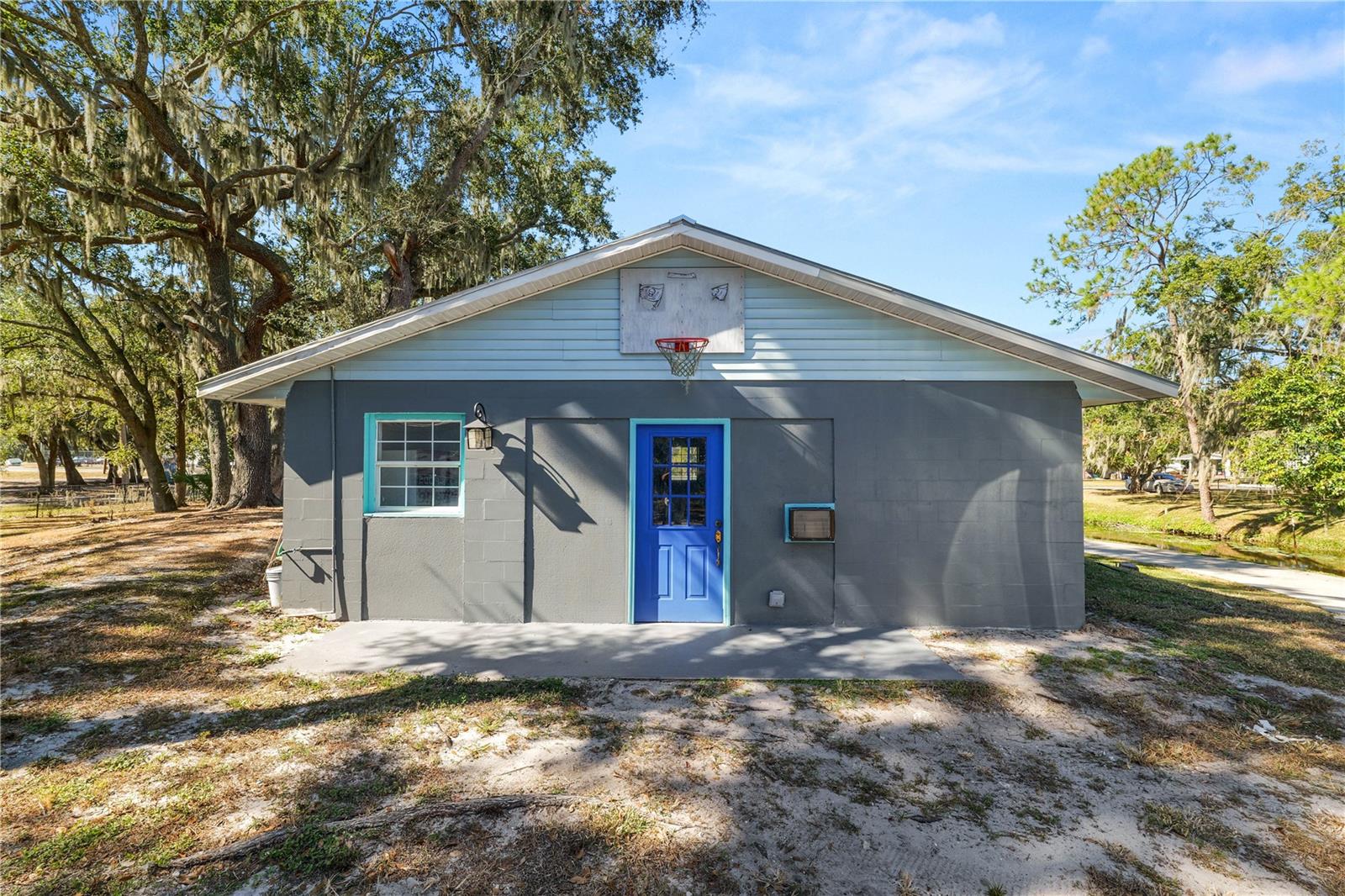 L N PIPKINS ADD - Residential