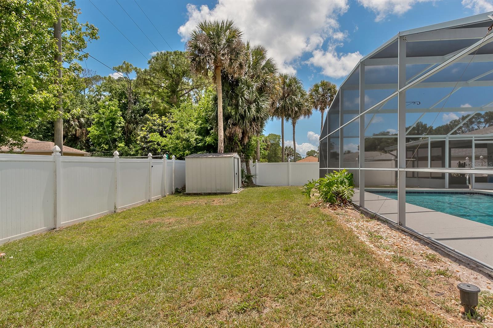 Florida Shores 01 - Residential