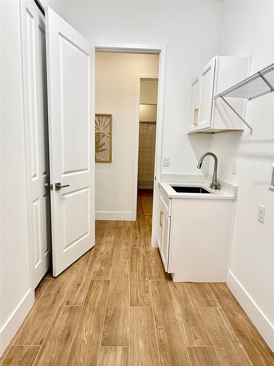 GRAY HAWK UN II - Residential Lease