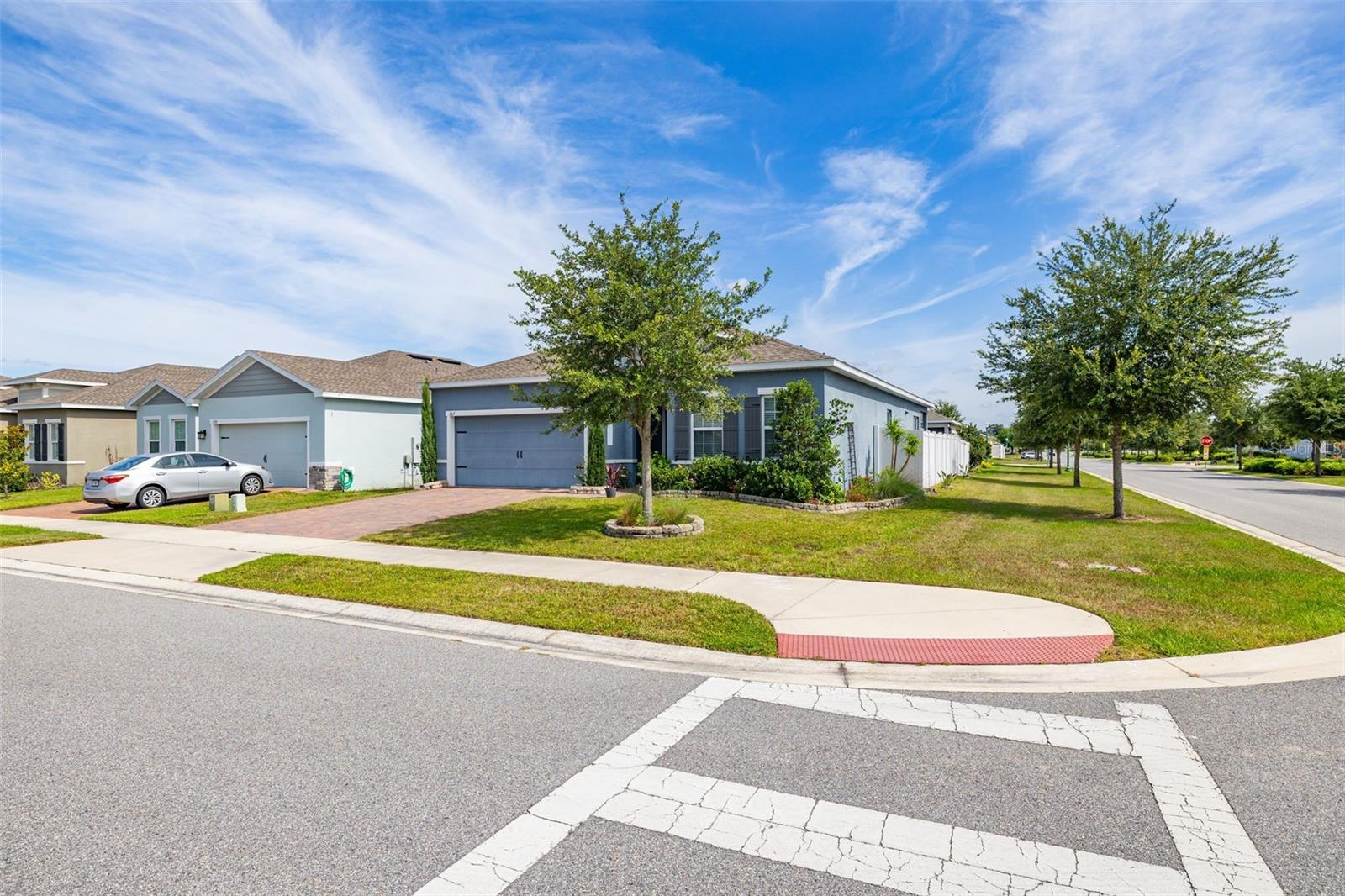 DORA LANDINGS - Residential