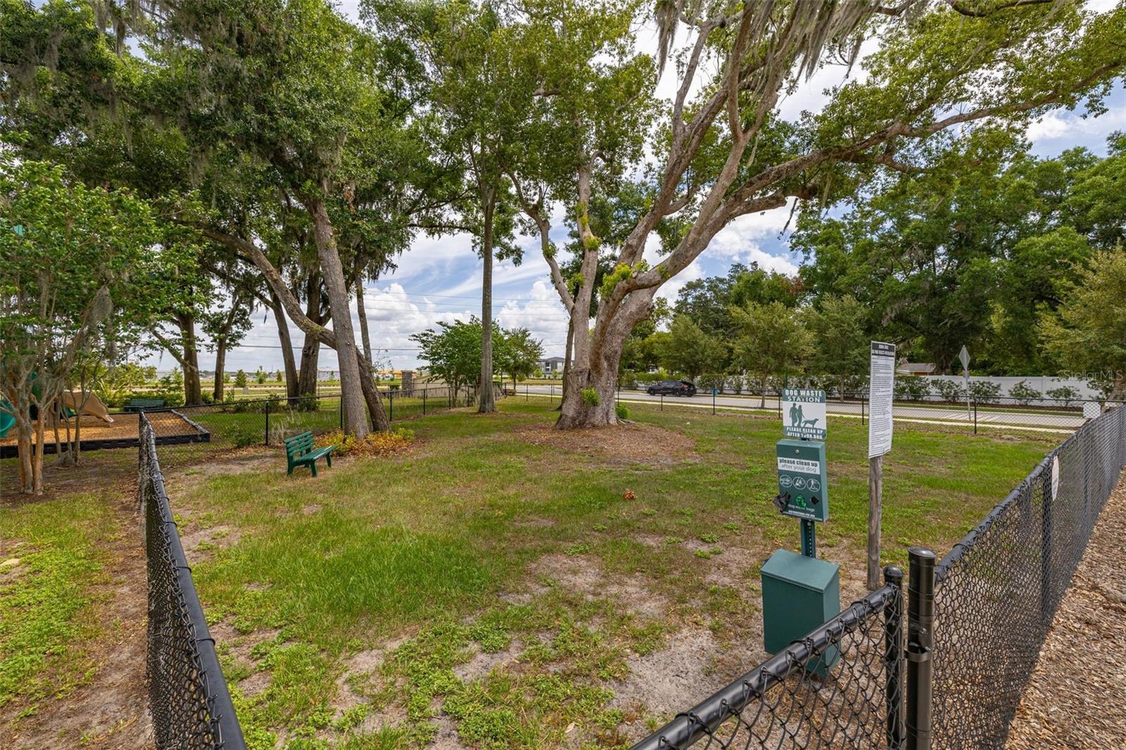 DORA LANDINGS - Residential