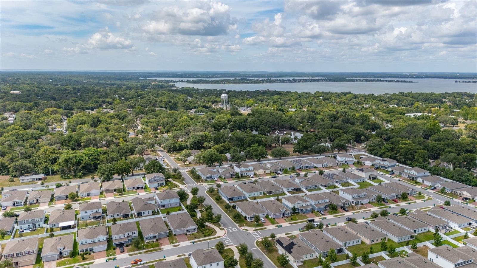 DORA LANDINGS - Residential