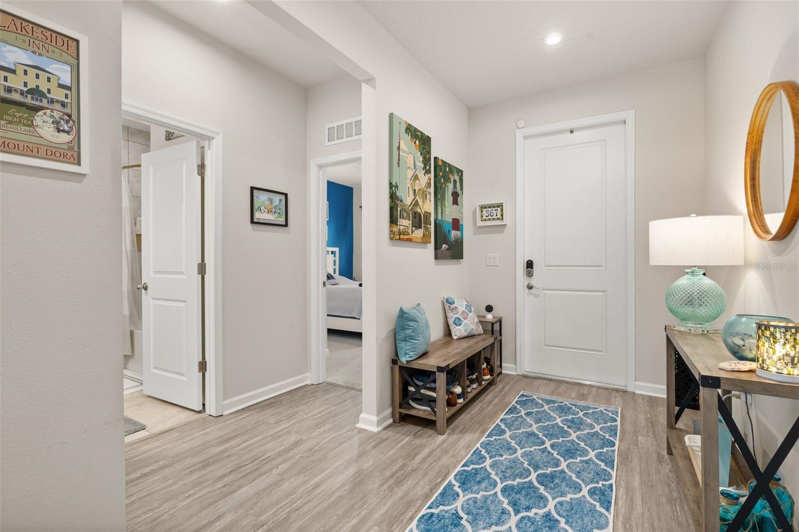 DORA LANDINGS - Residential