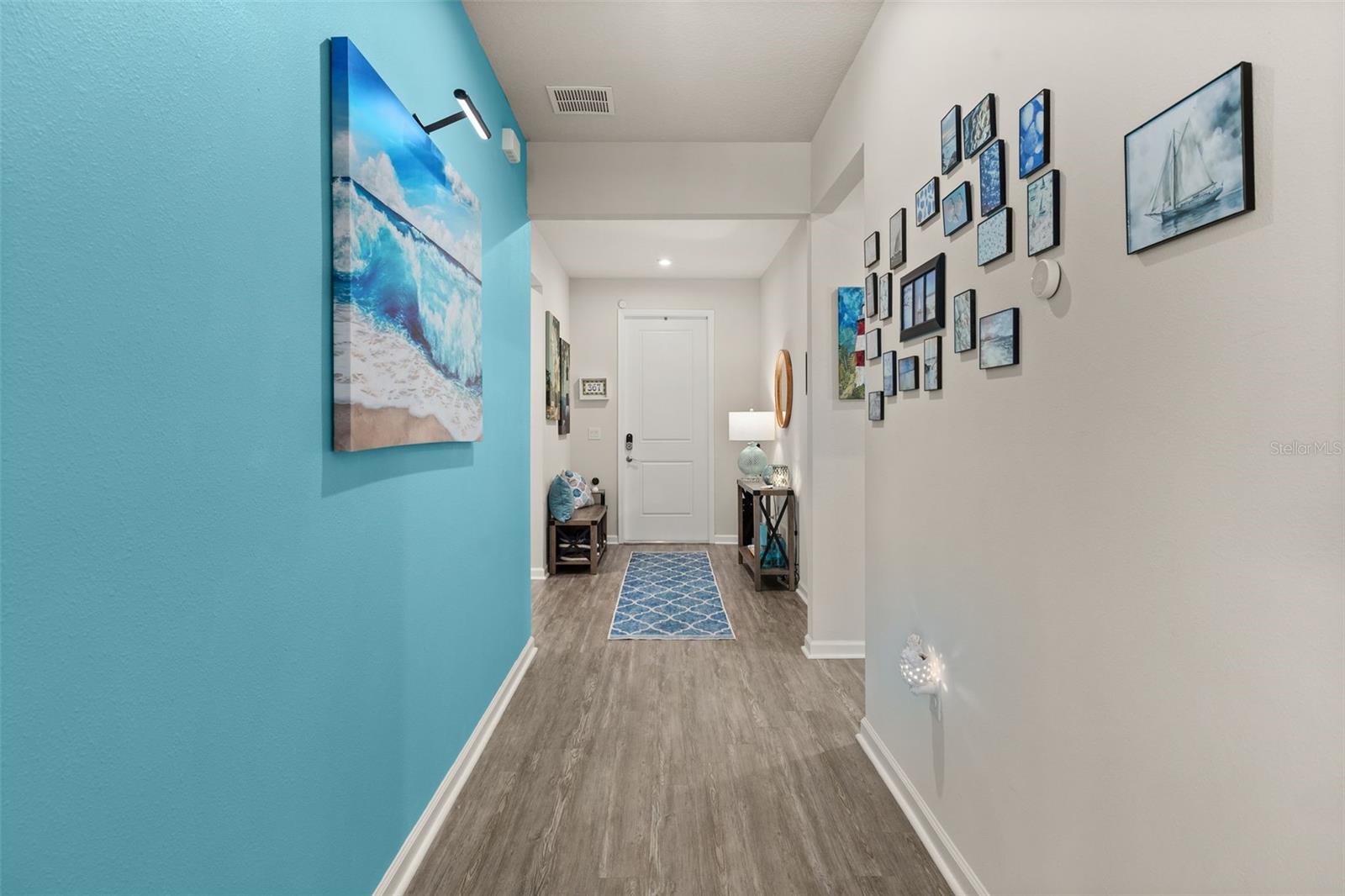 DORA LANDINGS - Residential