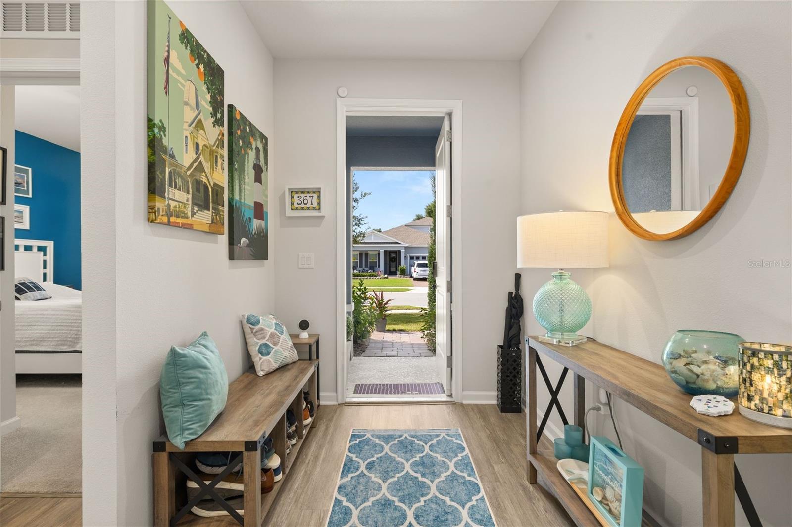 DORA LANDINGS - Residential