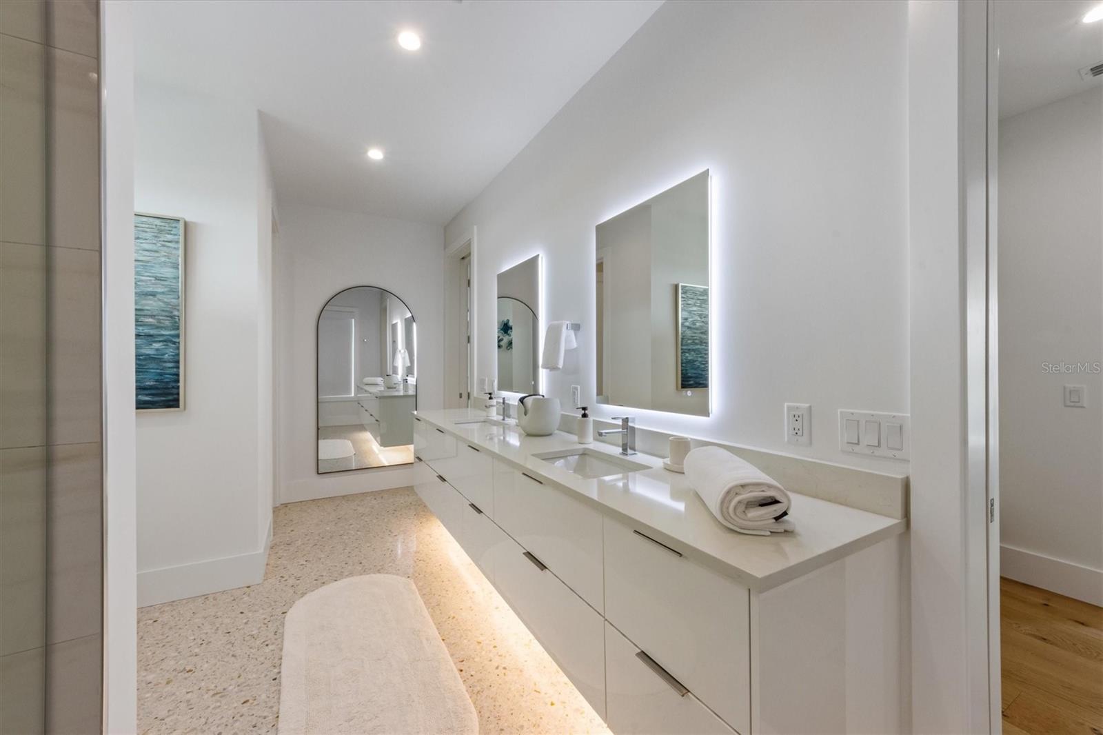 CLARK SPRING LAKE ESTATES - Residential