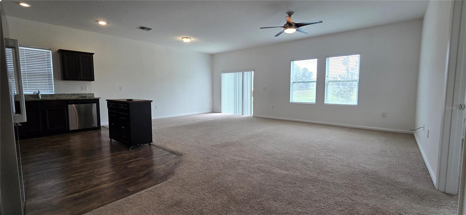 MASCOTTE SHEARWATER ESTATES - Residential Lease