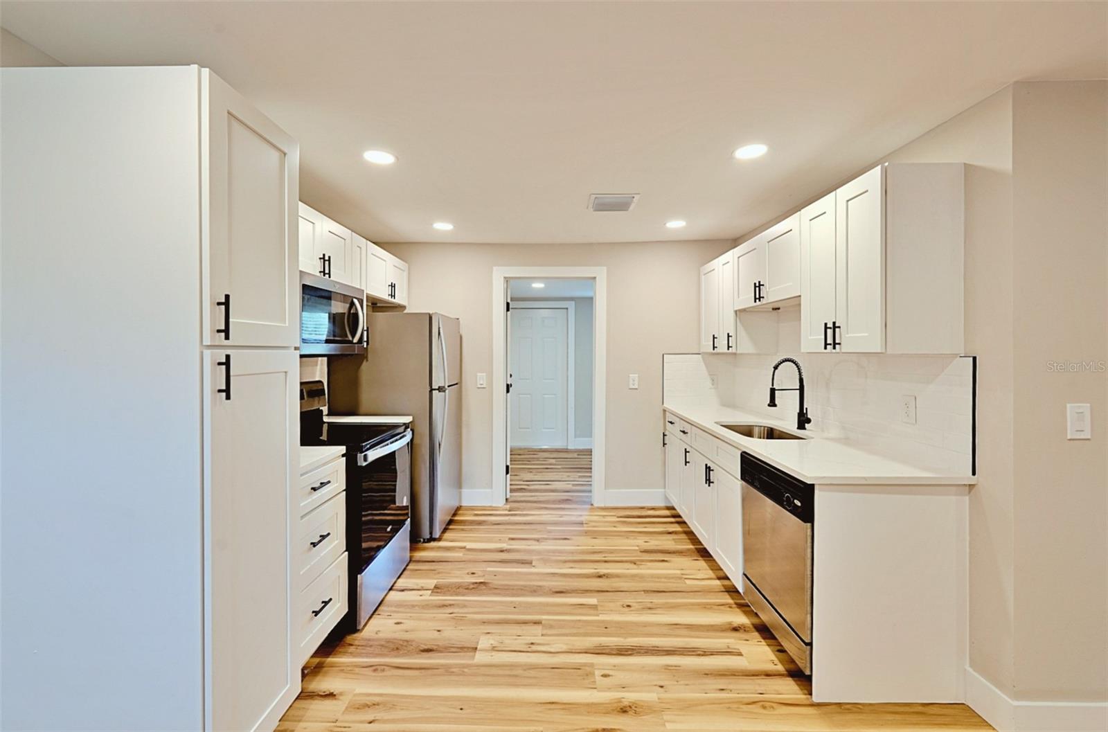 KEW GARDENS SUB - Residential