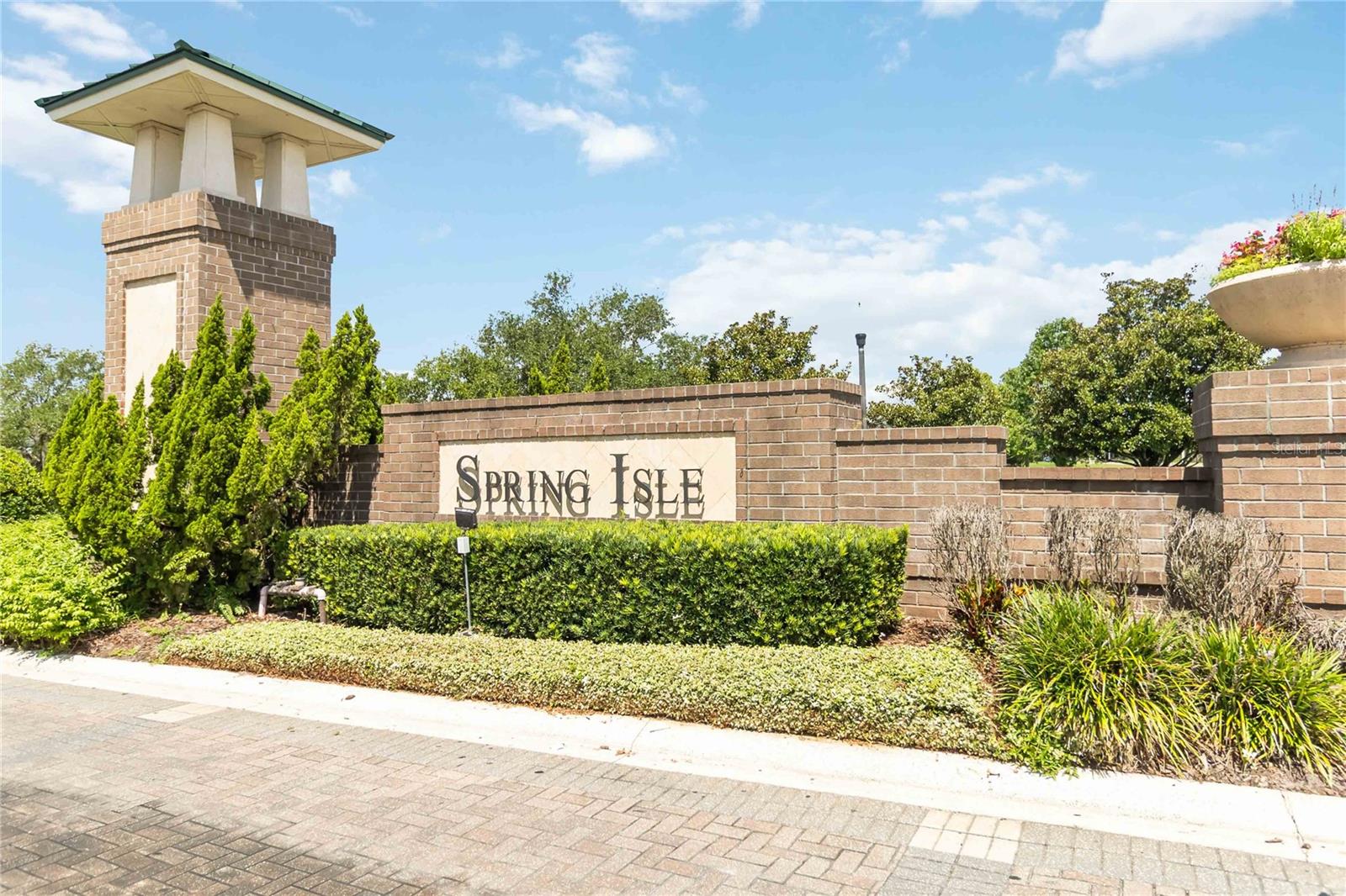 SPRING ISLE - Residential