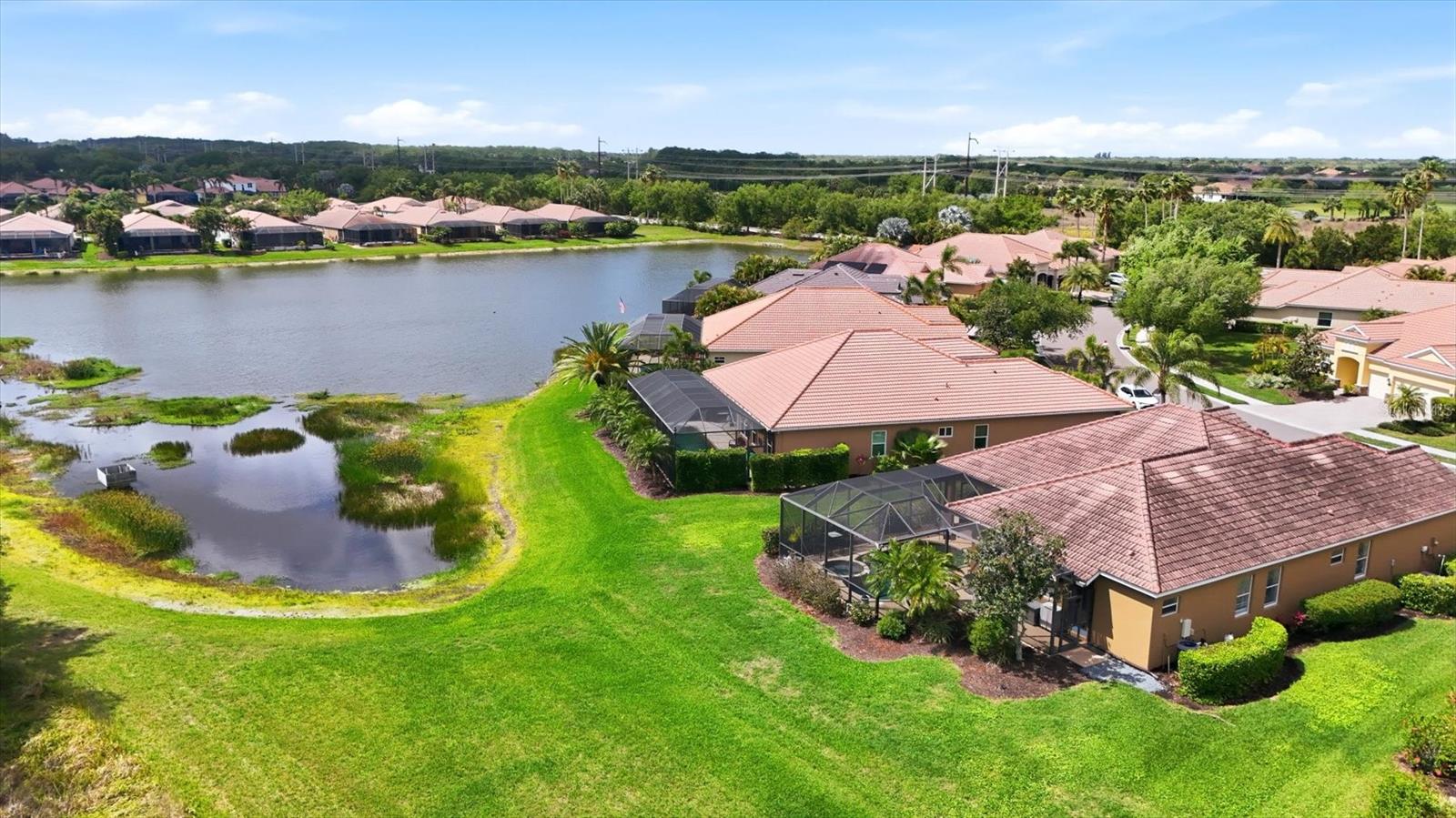 RIVER STRAND - Residential
