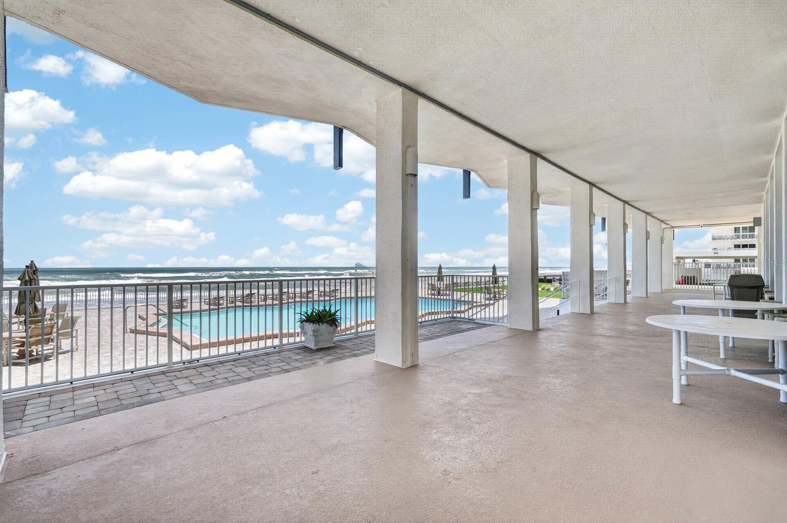 ALIKI CONDO - Residential