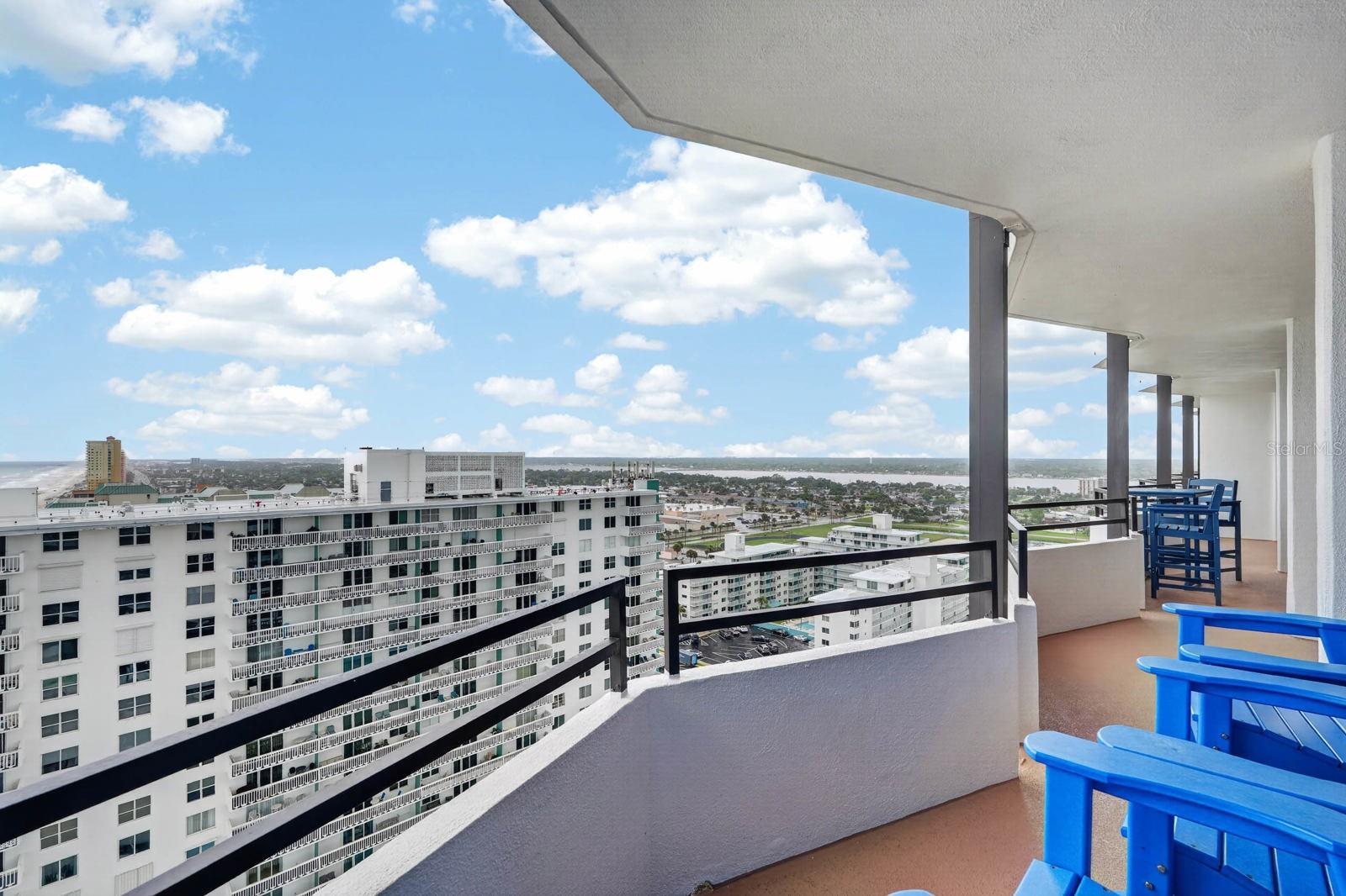 ALIKI CONDO - Residential