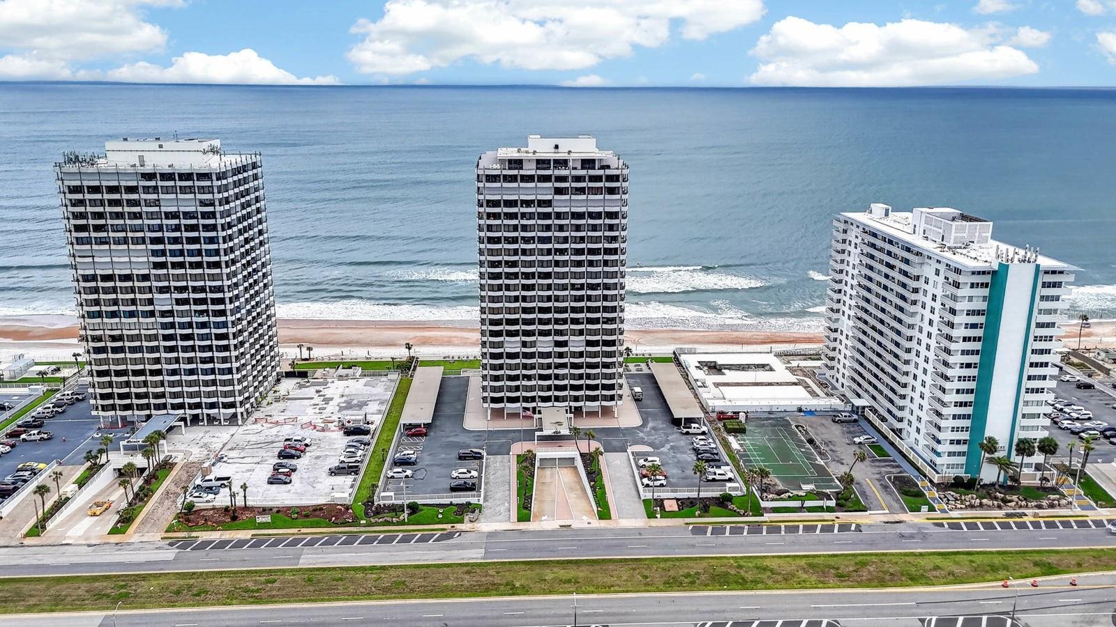 ALIKI CONDO - Residential