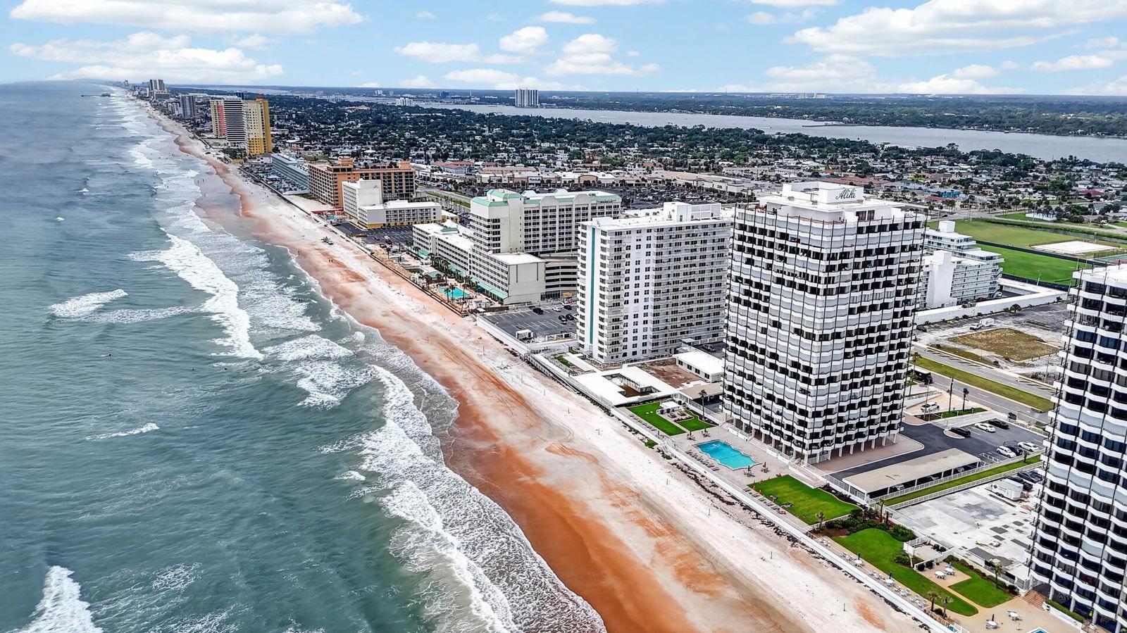 ALIKI CONDO - Residential