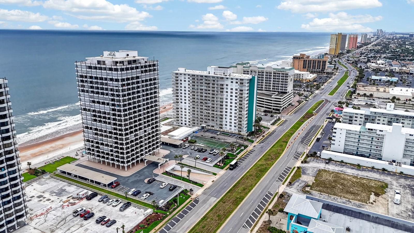 ALIKI CONDO - Residential