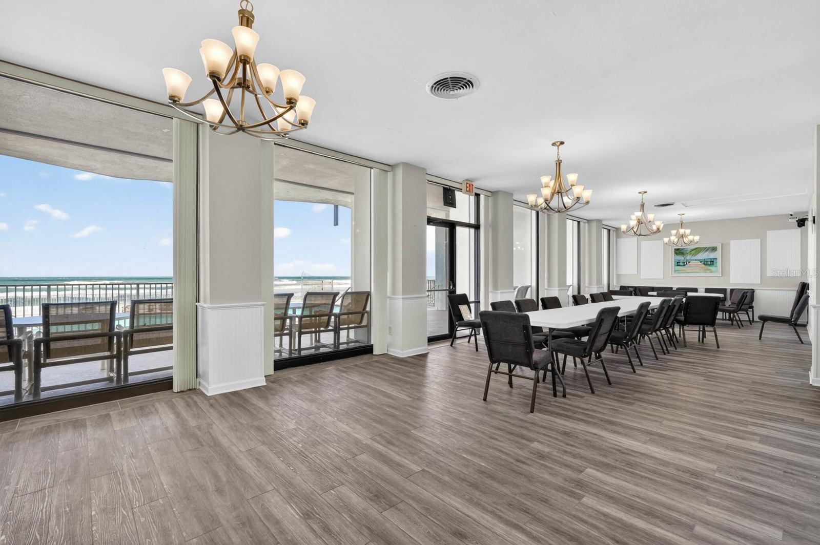 ALIKI CONDO - Residential
