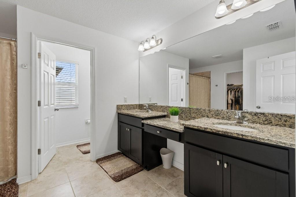 K-BAR RANCH-PCL E - Residential Lease