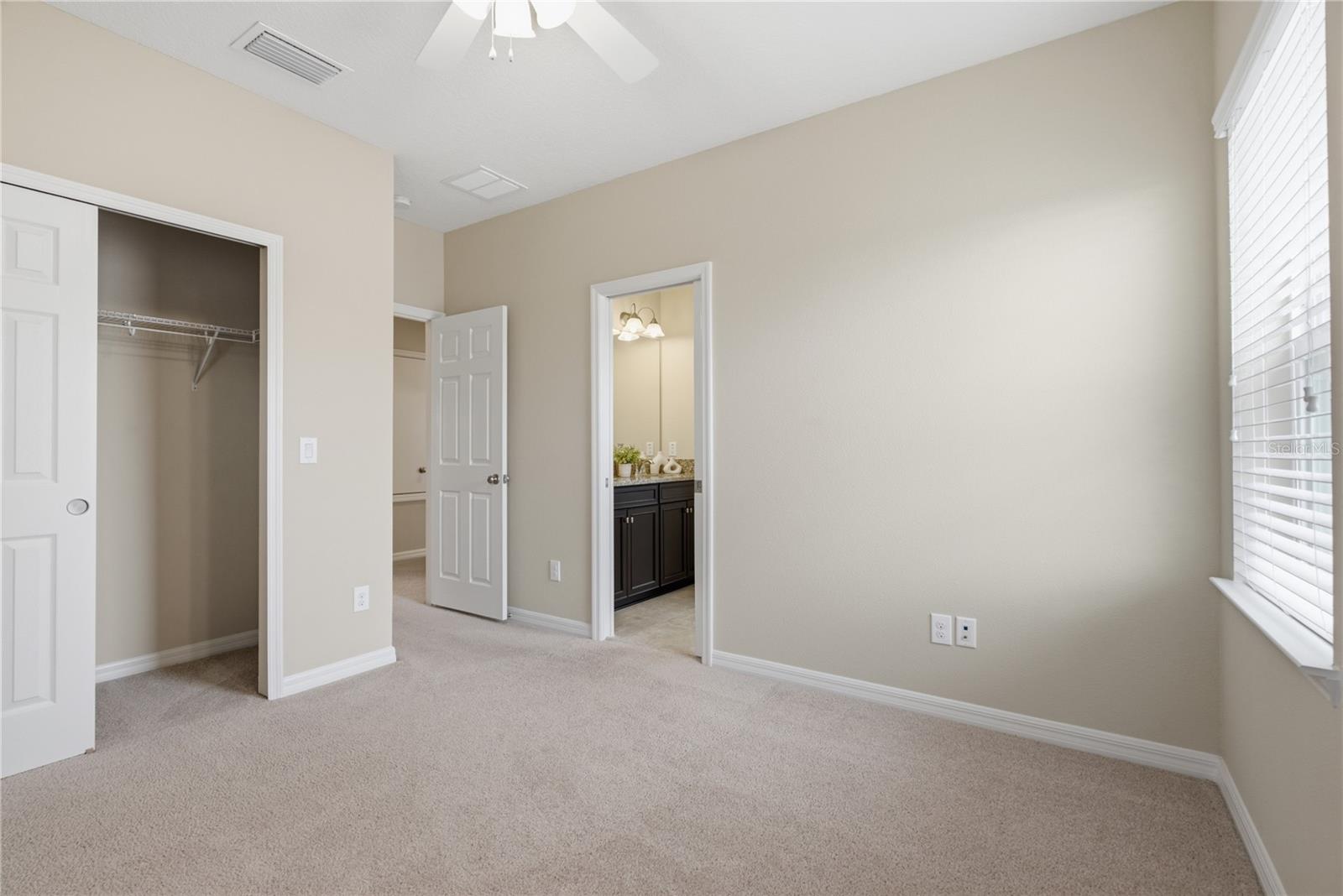 CONNERTON - Residential