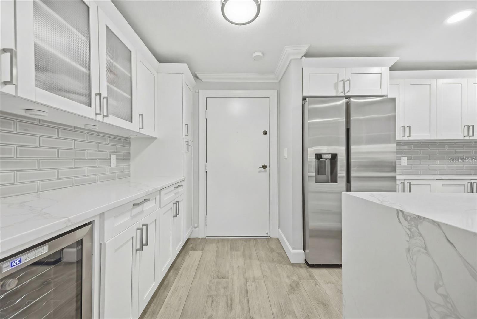 THE PINNACLE APTS A CONDO - Residential Lease