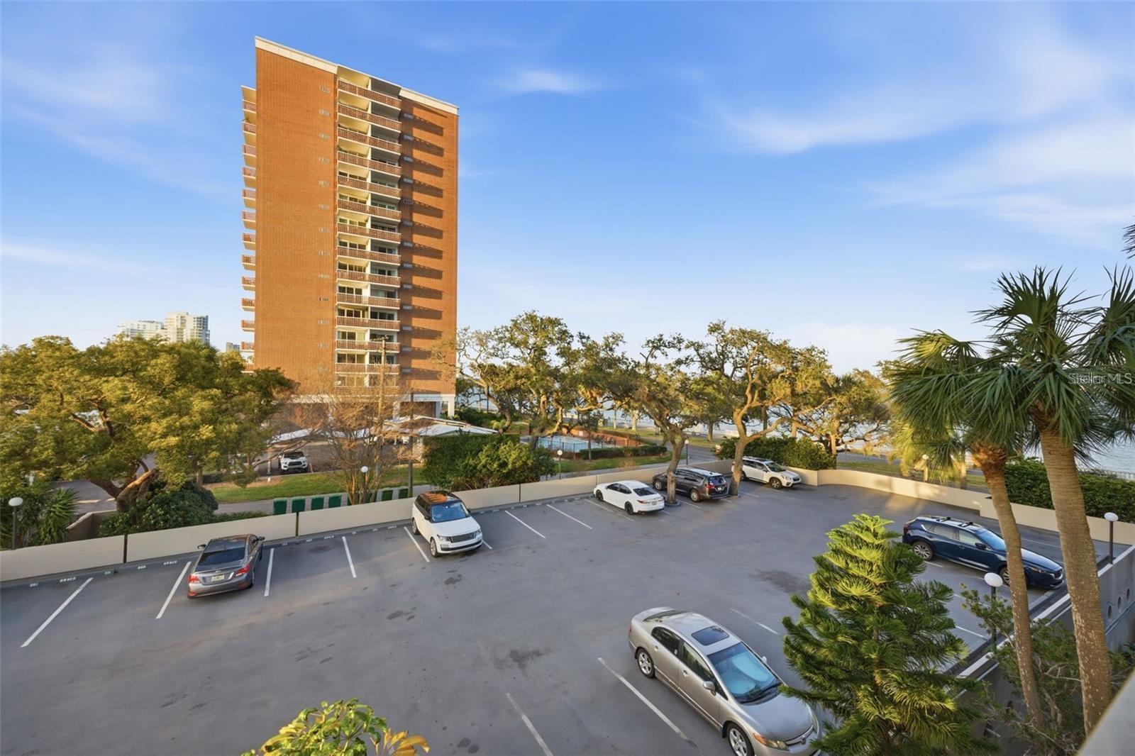 THE PINNACLE APTS A CONDO - Residential Lease