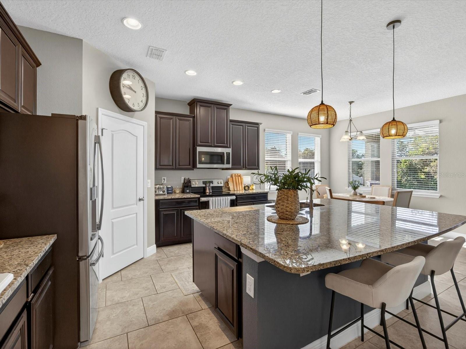 CHAMPIONS RESERVE - Residential