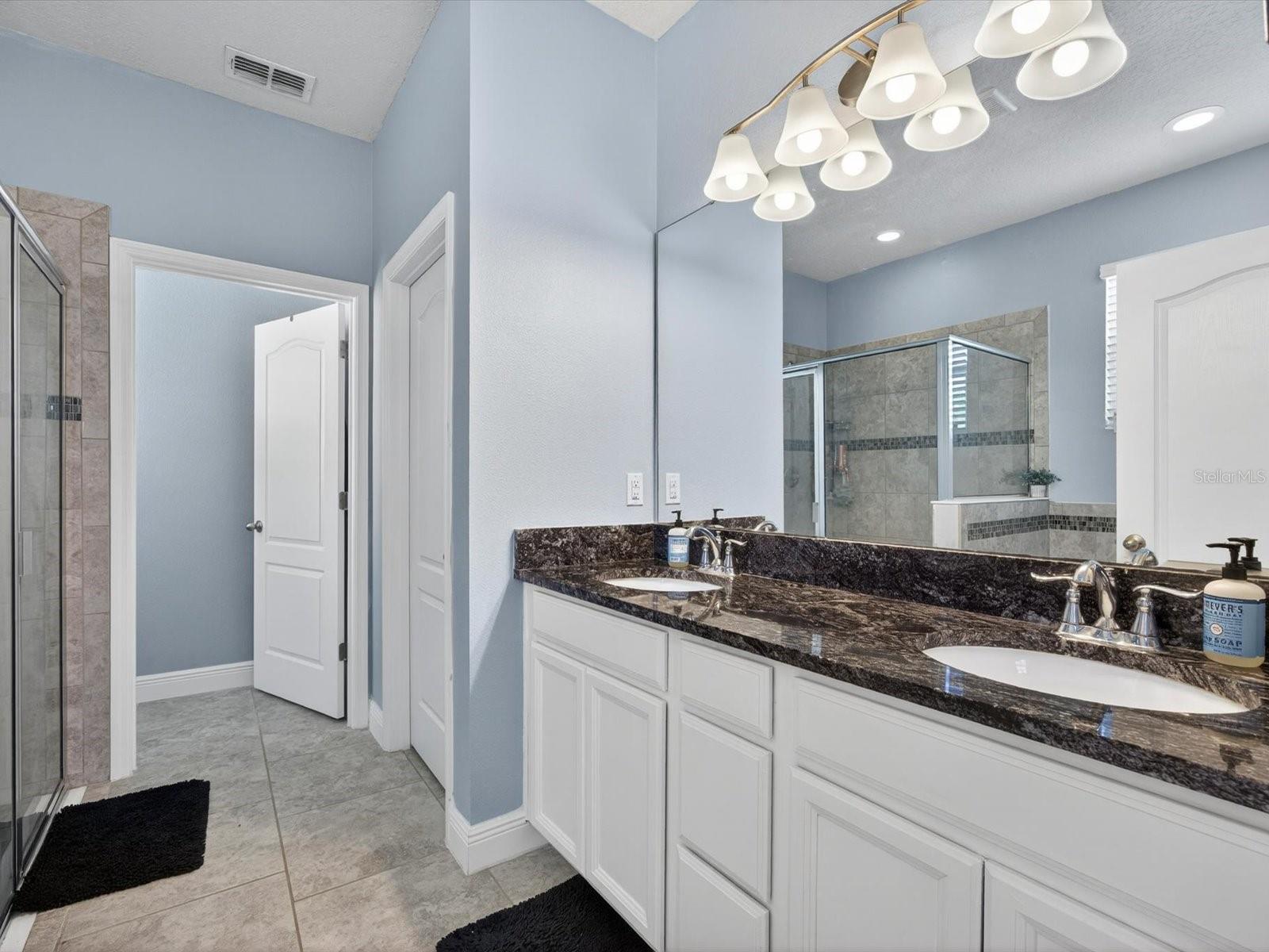CHAMPIONS RESERVE - Residential