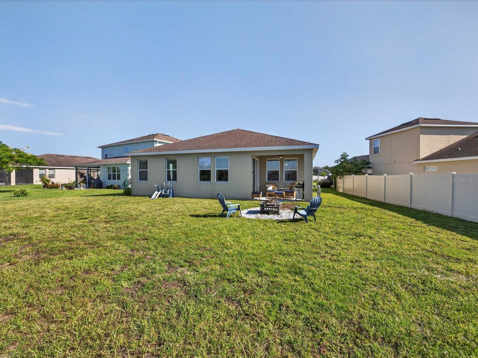 CHAMPIONS RESERVE - Residential