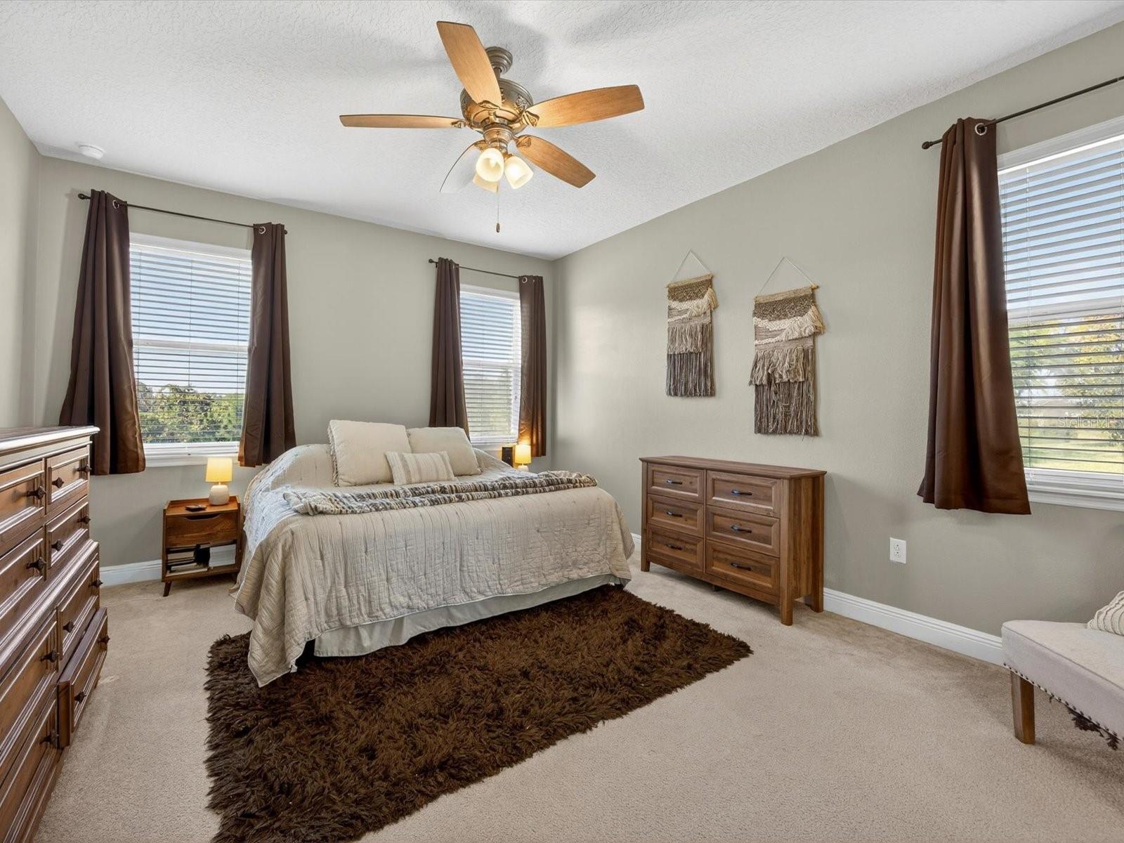 CHAMPIONS RESERVE - Residential