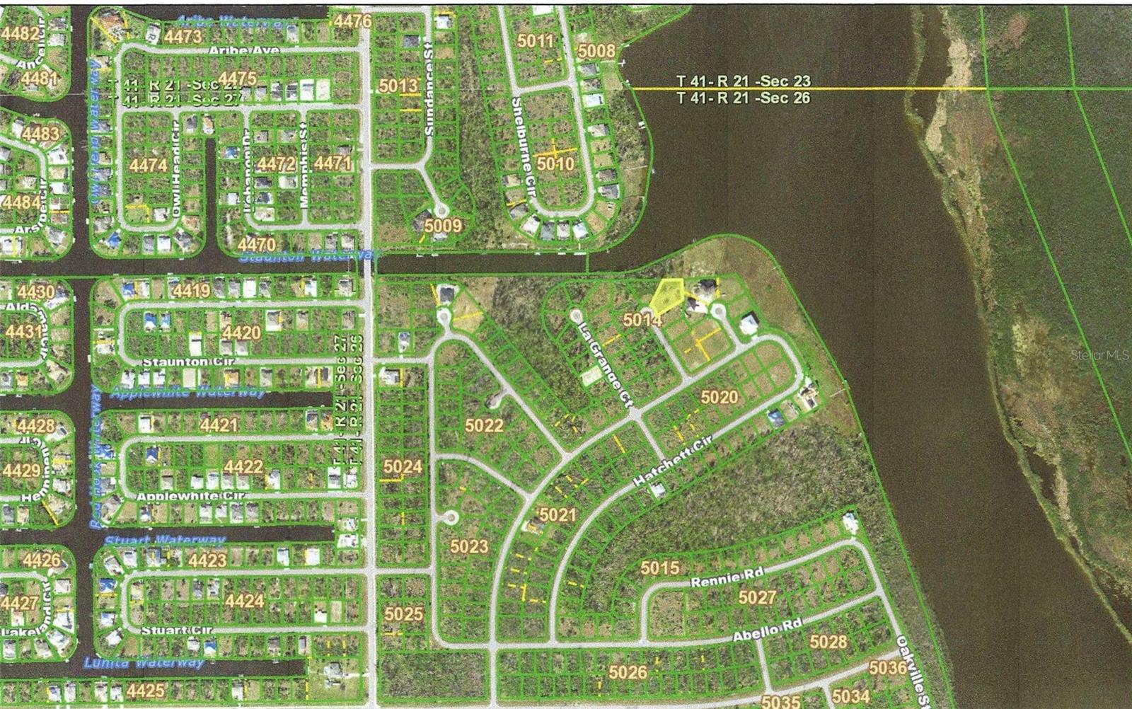 PORT CHARLOTTE SEC 94 01 STREP - Land