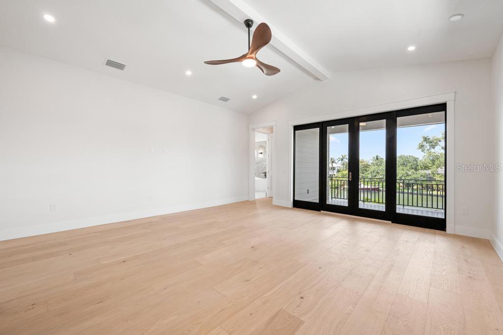 SIESTA BEACH - Residential