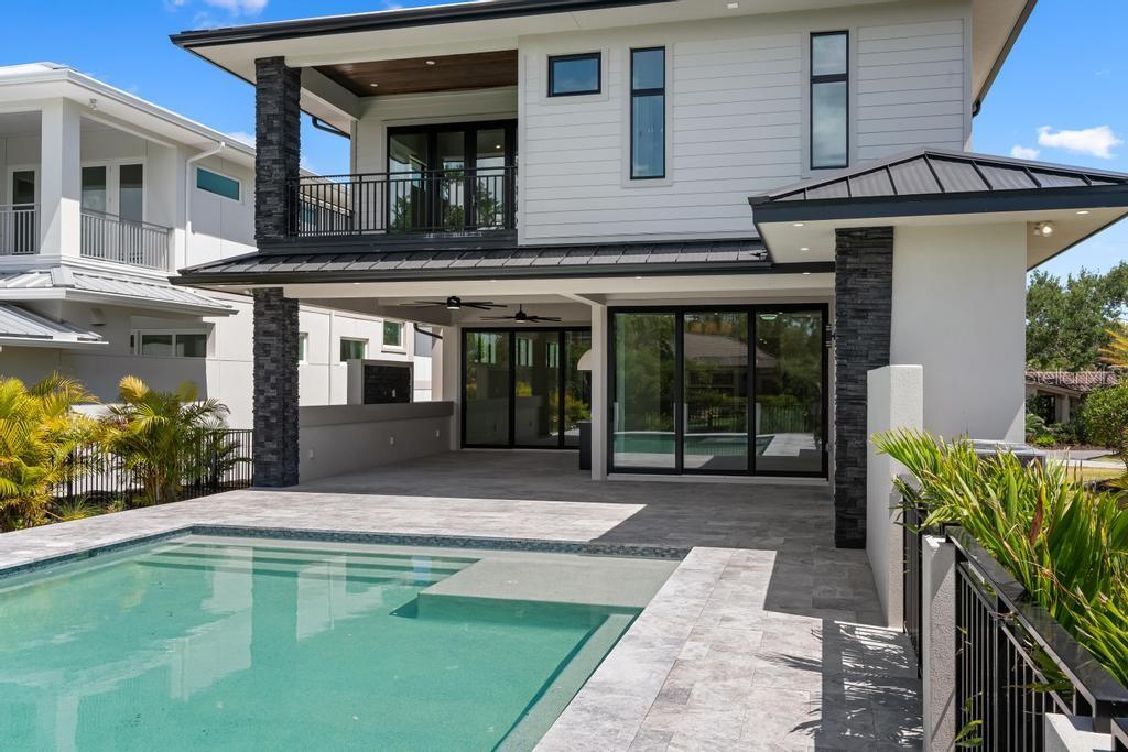 SIESTA BEACH - Residential