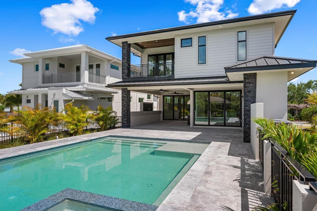 SIESTA BEACH - Residential