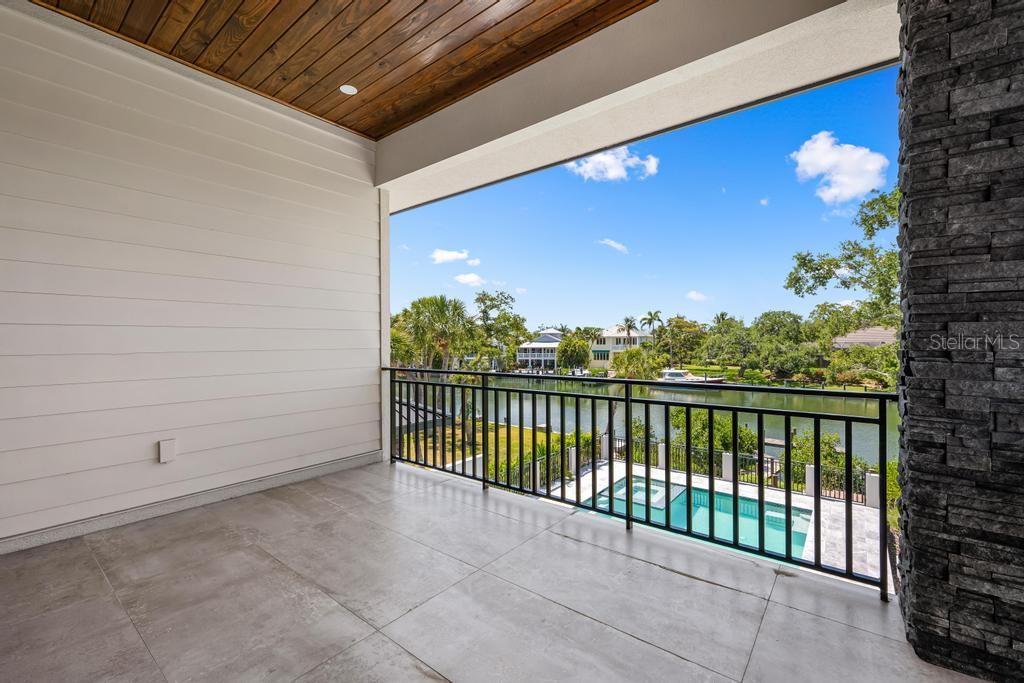 SIESTA BEACH - Residential