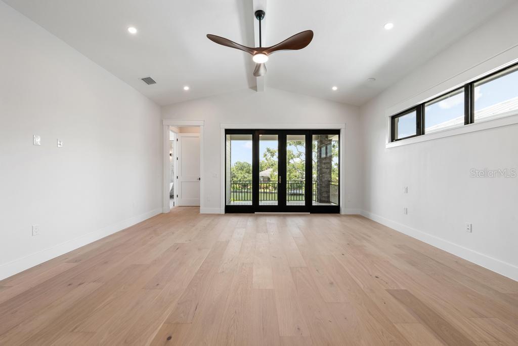 SIESTA BEACH - Residential