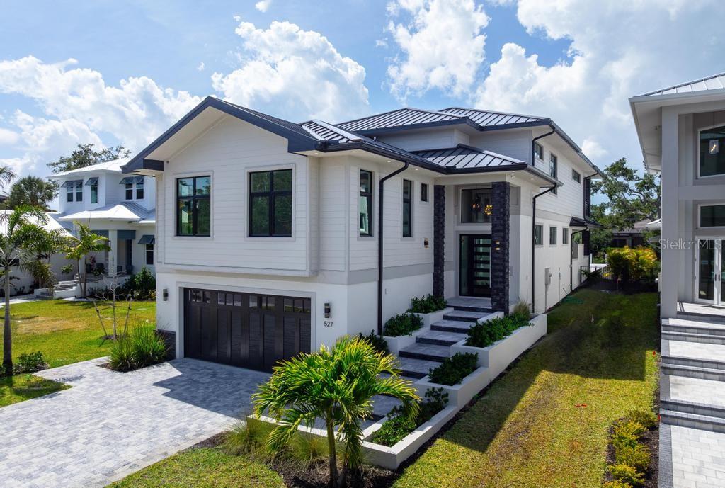 SIESTA BEACH - Residential