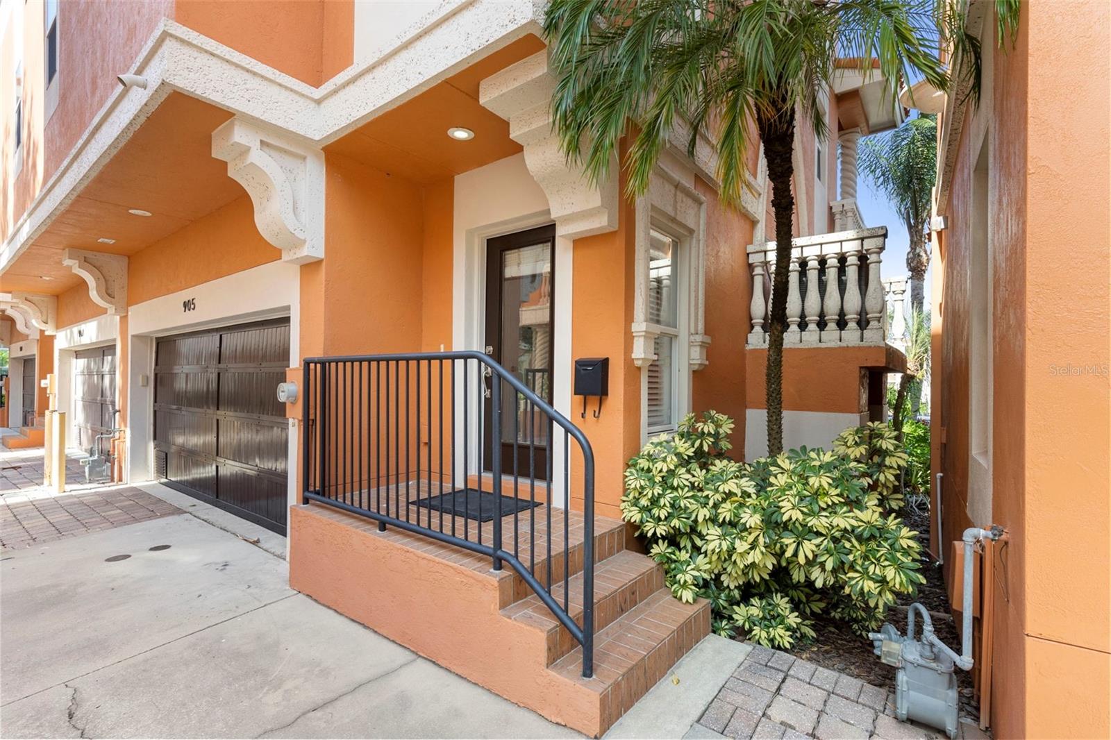 VILLA VENEZIA TWNHMS - Residential