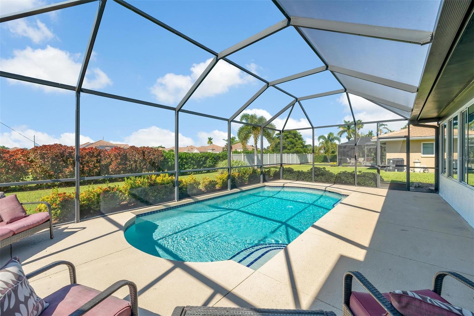 VILLAGE GREEN OF BRADENTON - Residential