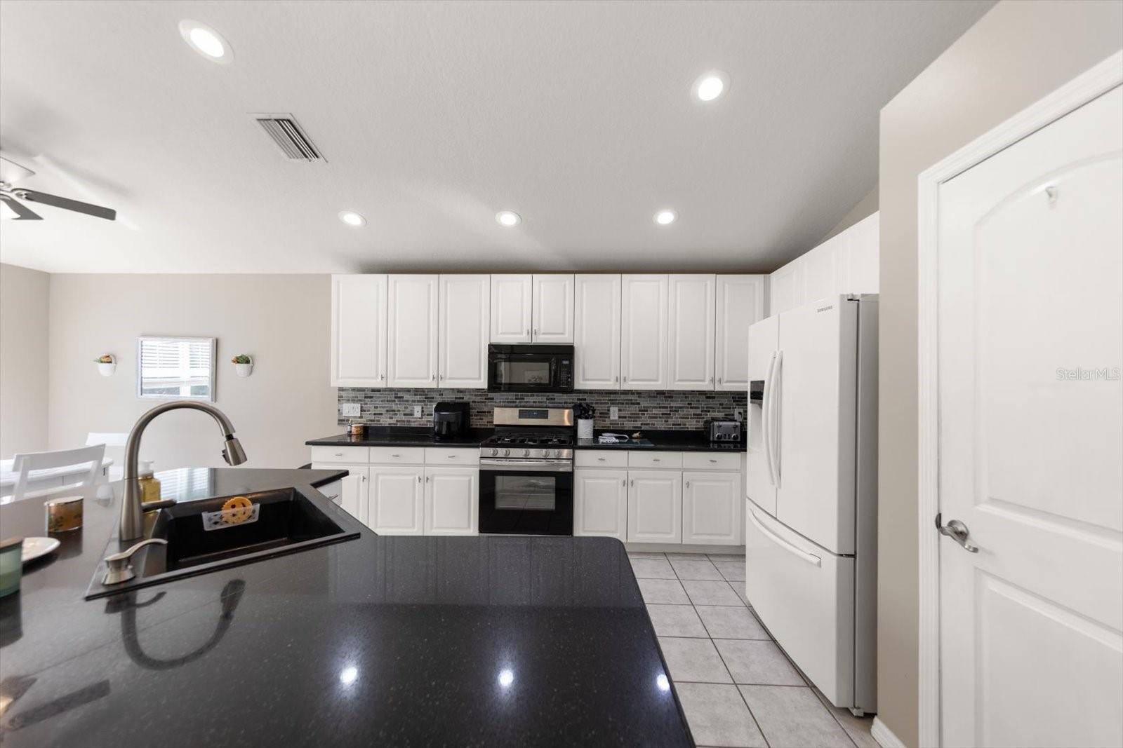 OAKSTEAD PRCL 05 - Residential