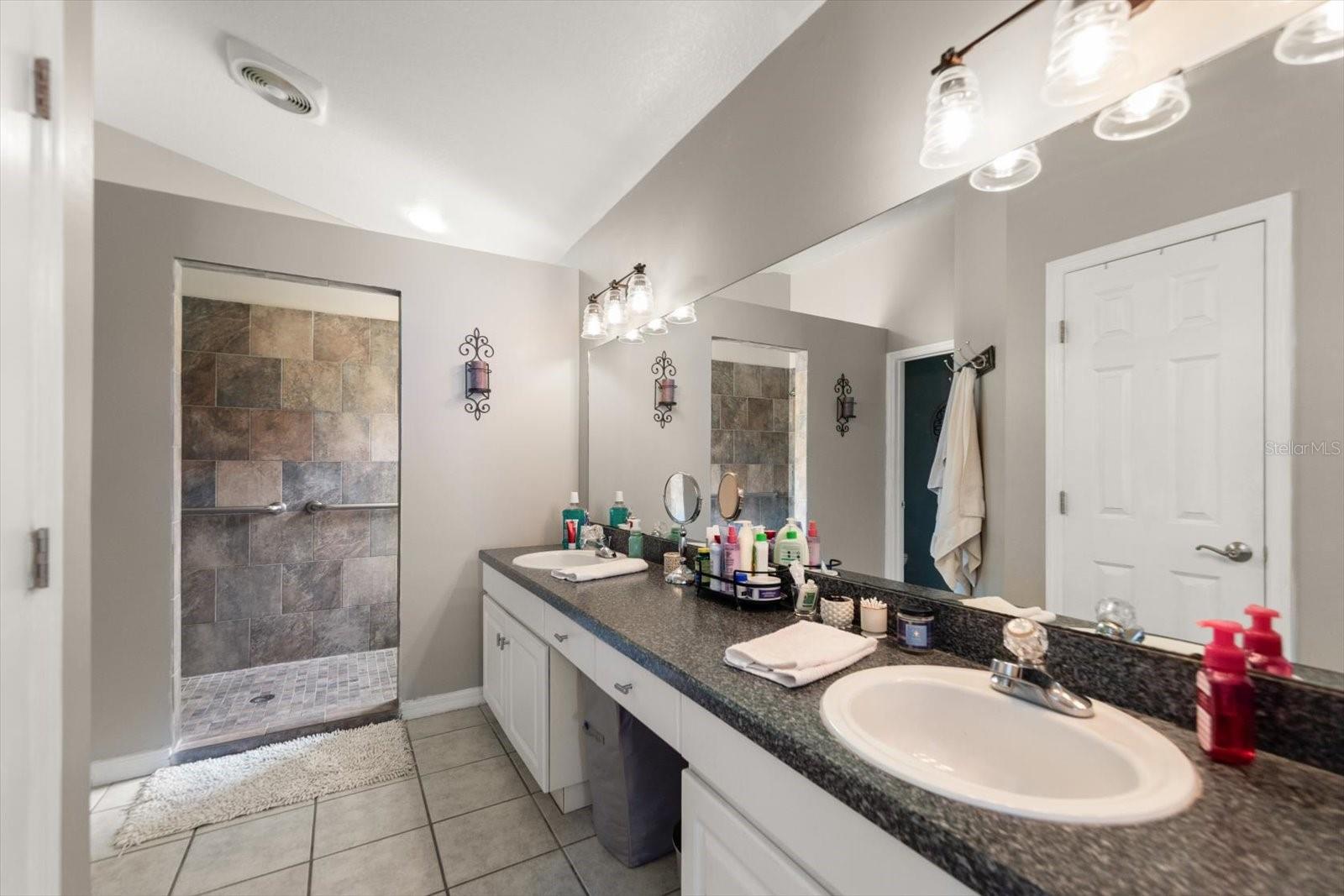 OAKSTEAD PRCL 05 - Residential