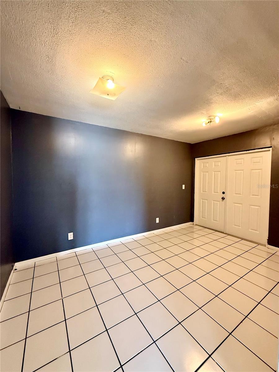 HAMPTON HOMES UNIT 08 - Residential