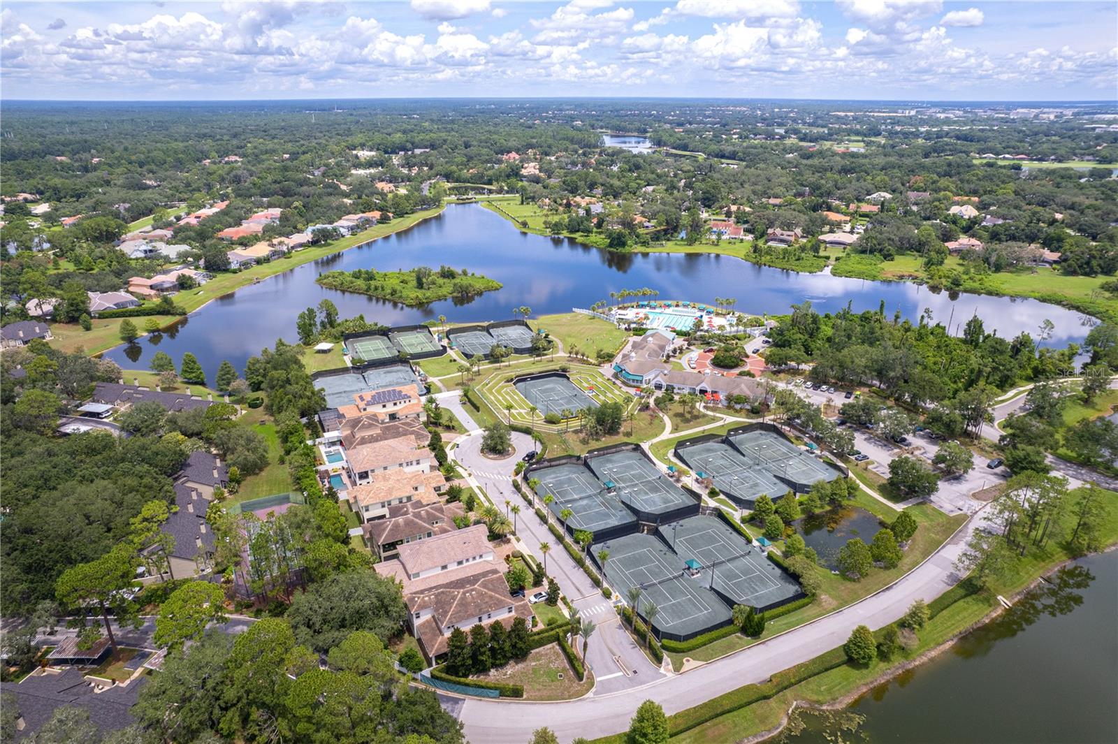 HEATHROW/WILLOWBROOK VILLAGE - Residential