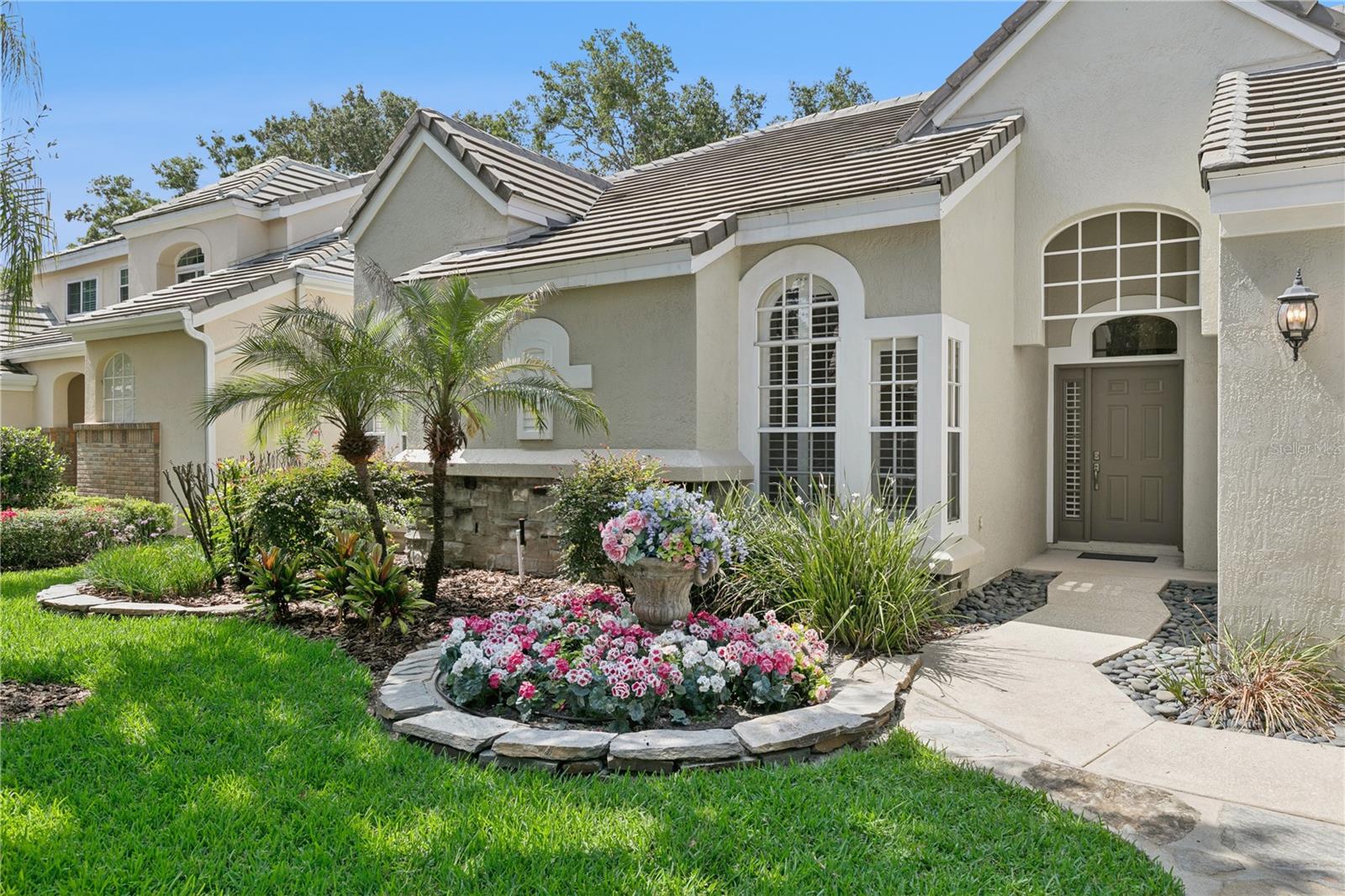 HEATHROW/WILLOWBROOK VILLAGE - Residential