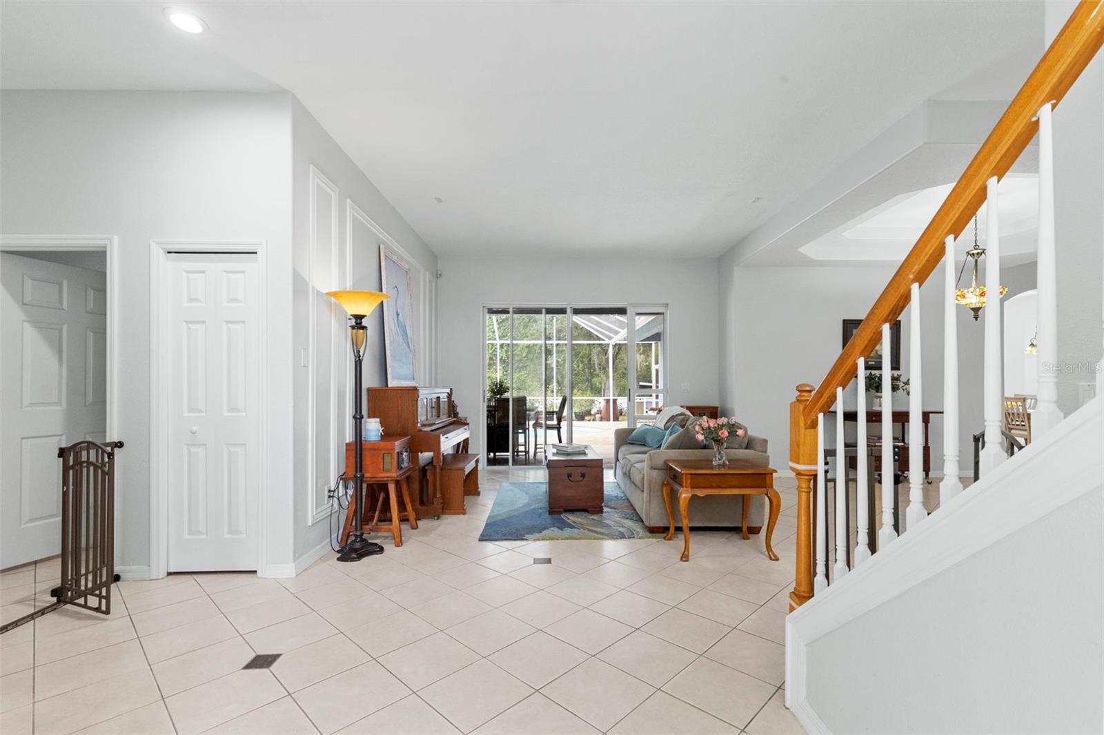 WEST MEADOWS - Residential