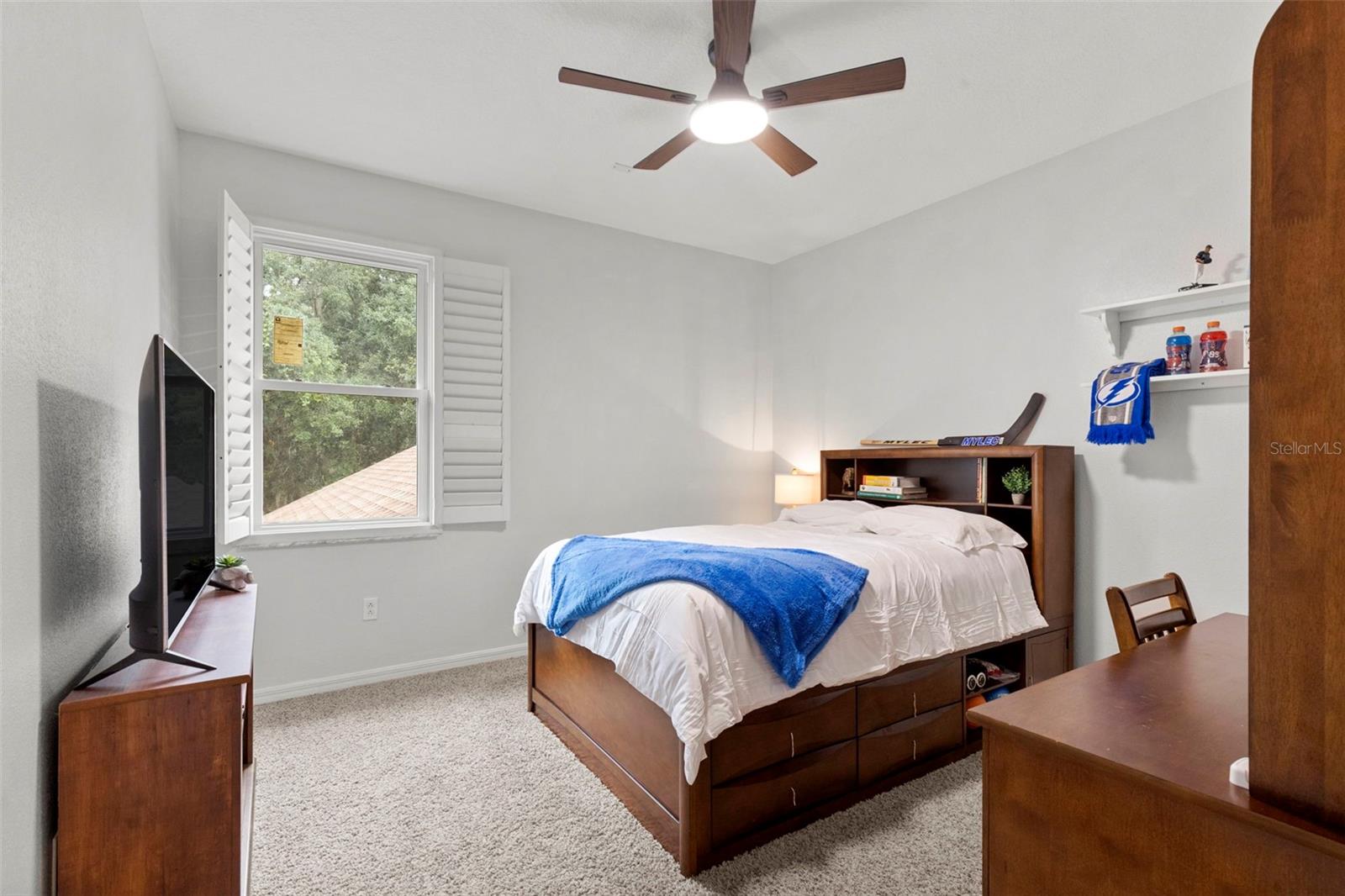 WEST MEADOWS - Residential
