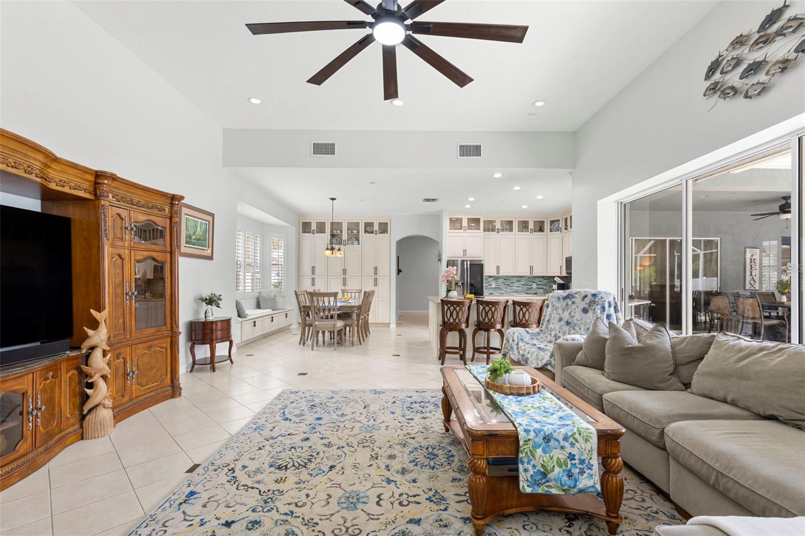 WEST MEADOWS - Residential