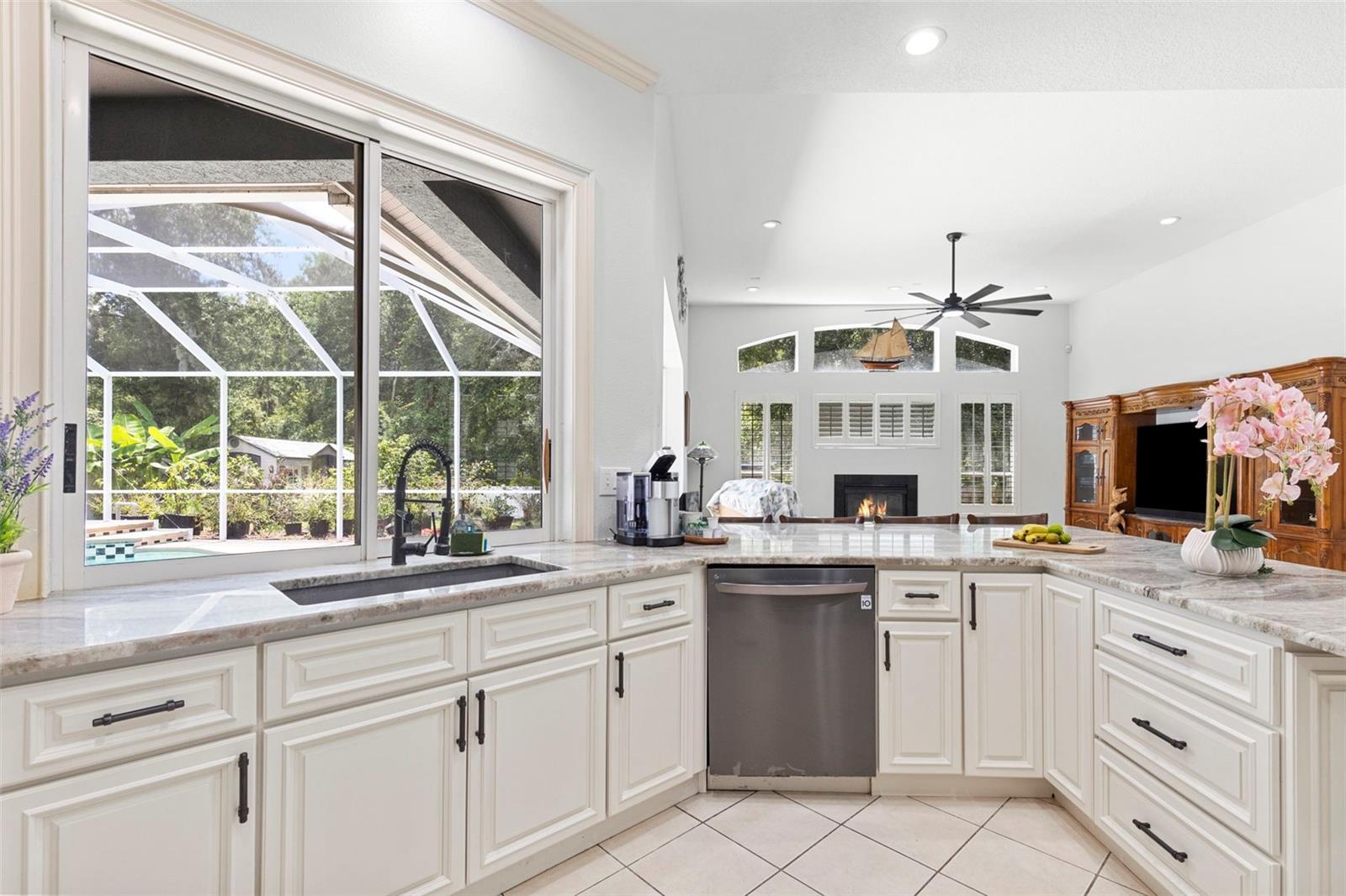 WEST MEADOWS - Residential