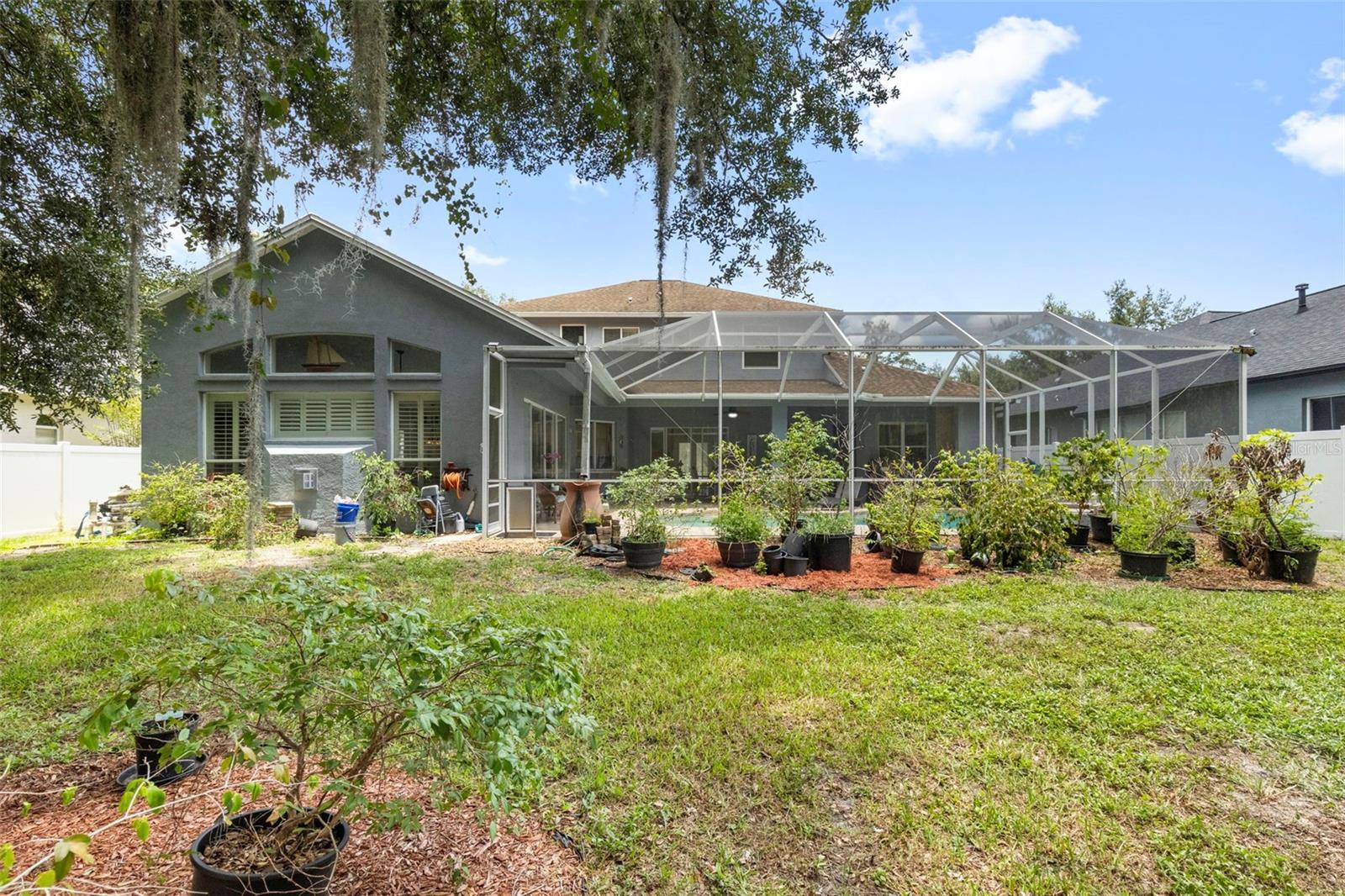 WEST MEADOWS - Residential