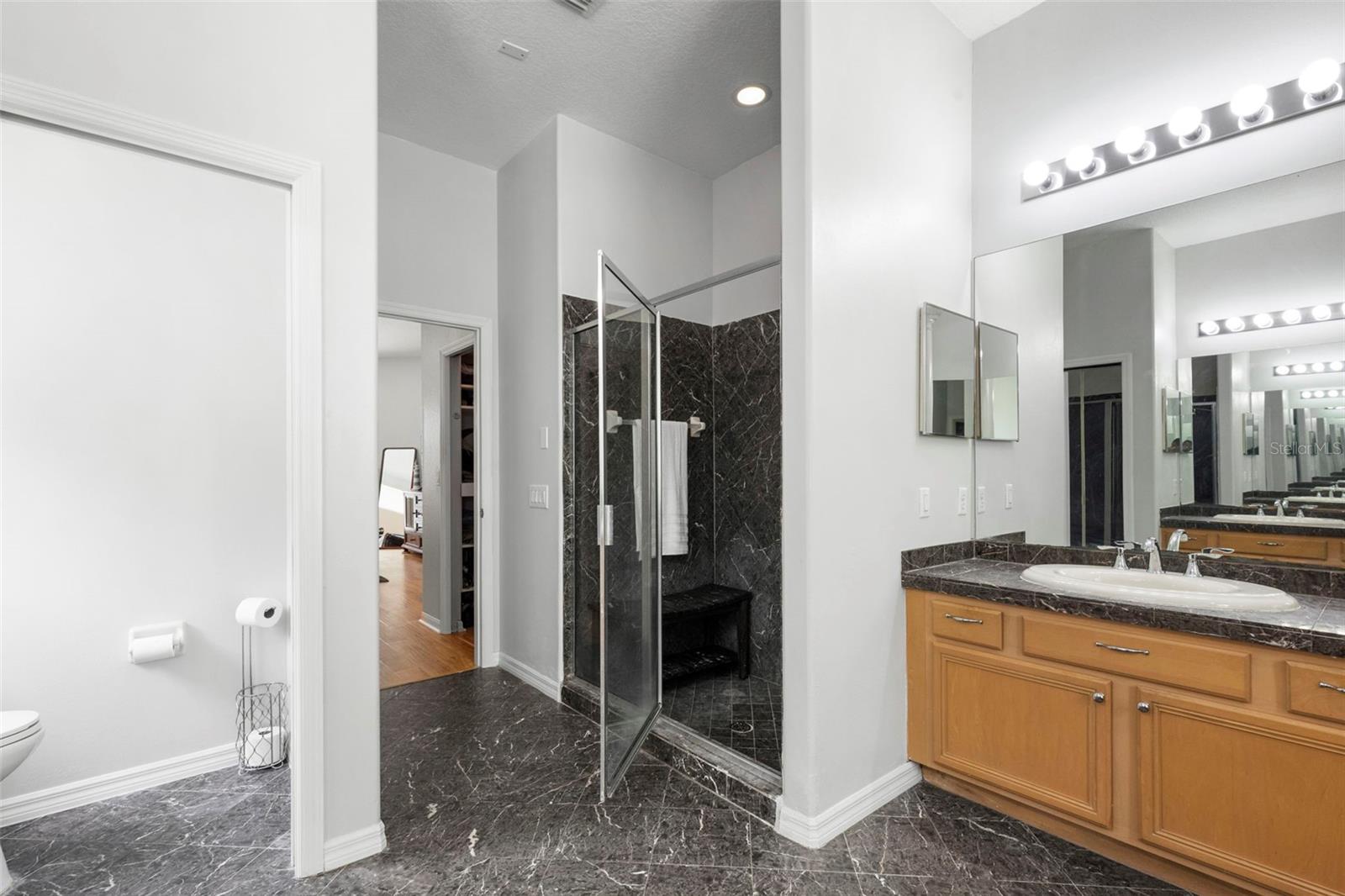 WEST MEADOWS - Residential