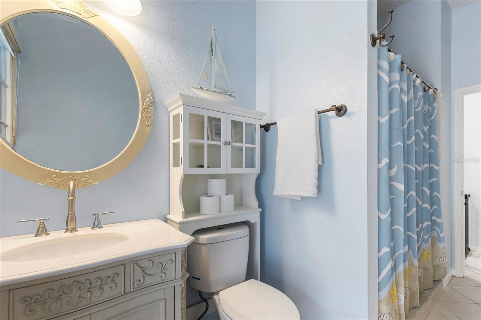 WEST MEADOWS - Residential