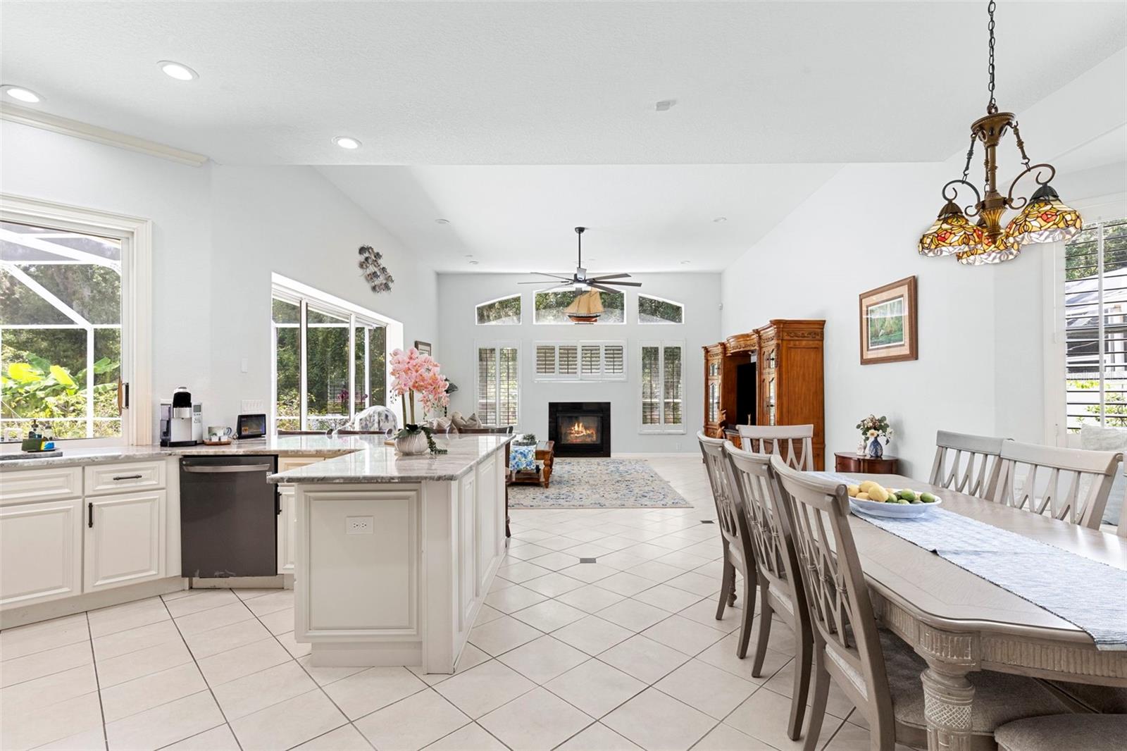 WEST MEADOWS - Residential